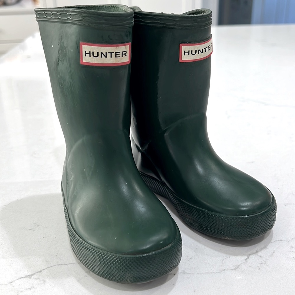 Hunter boots (toddler size 6 which is a size 7)